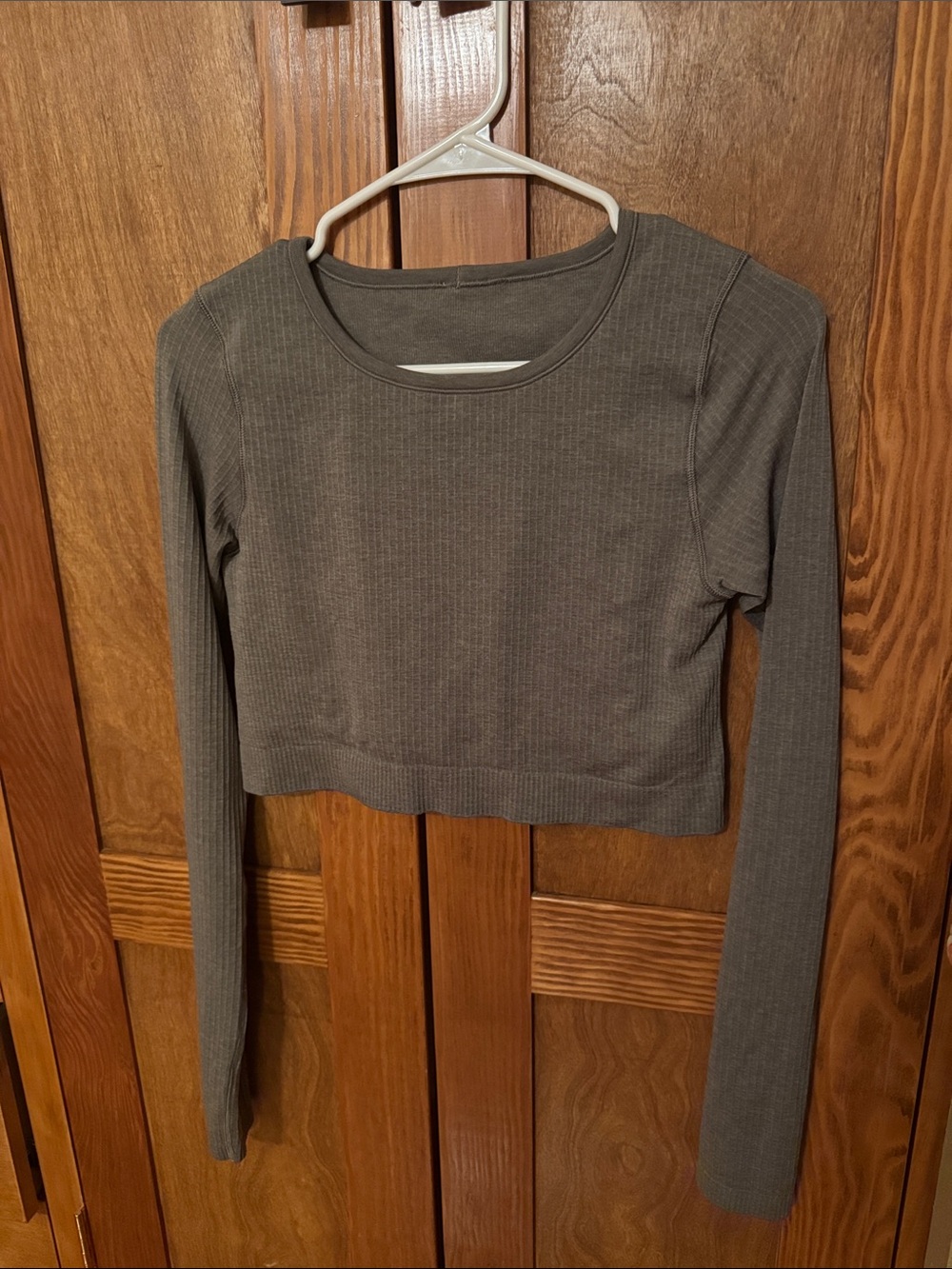 Lululemon Ebb To Street Crop Built In Bra Light Green Top LW3DZNS